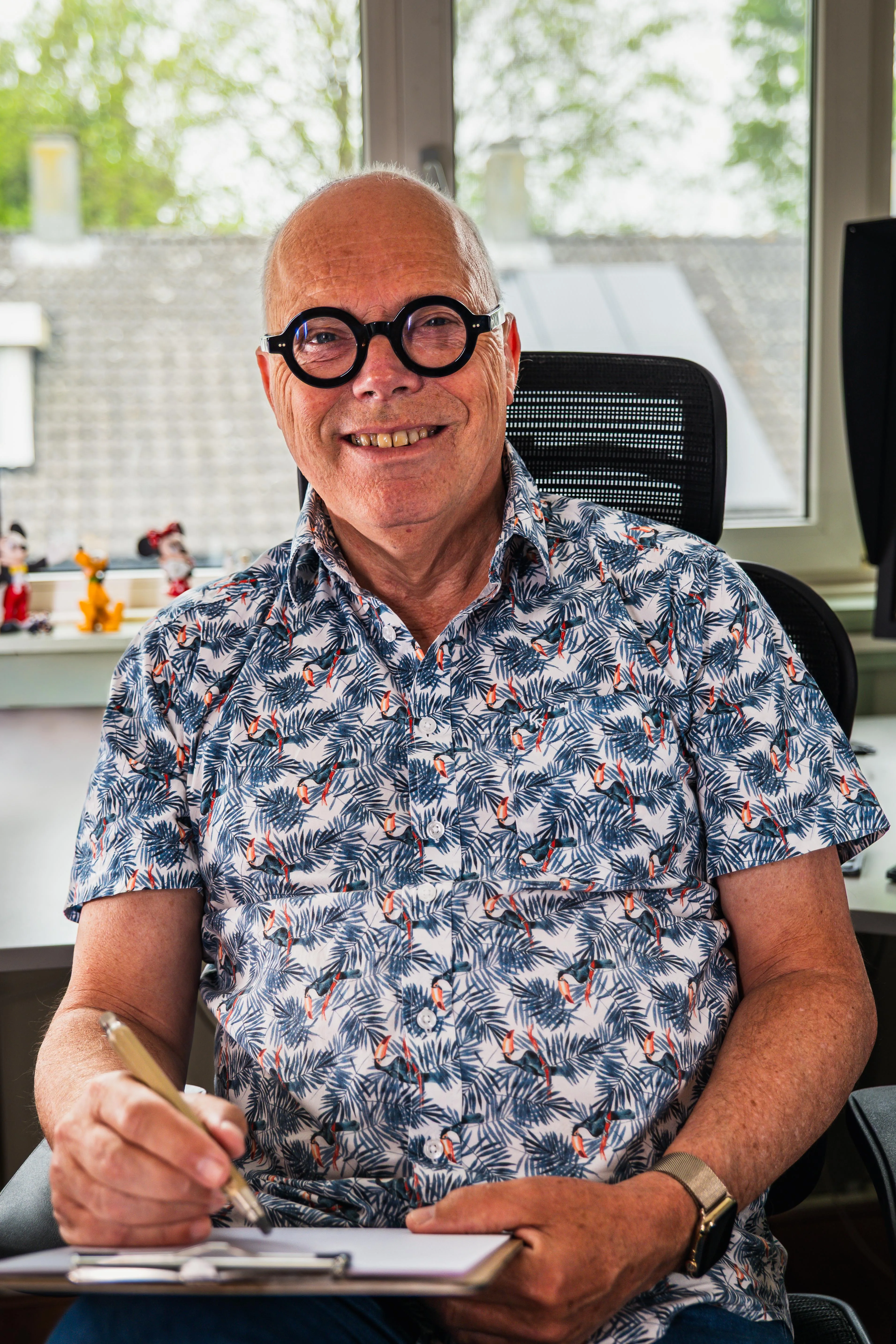 Portretfoto van Ben in zijn studio